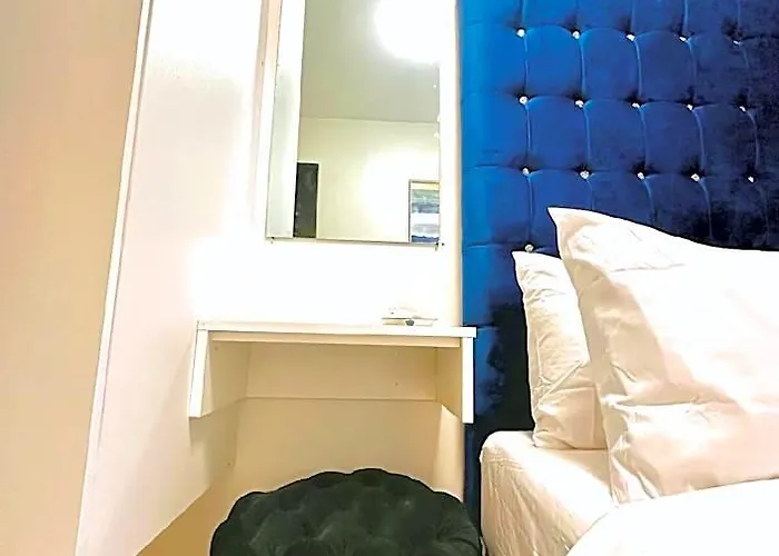 Casadeisabel: Elegant 2br N Cebu/washing/netflix Hotel